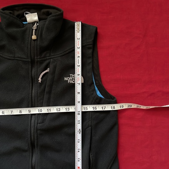 The North Face Sz S Windwall  Full Zip Black Fleece Vest - Picture 11 of 12